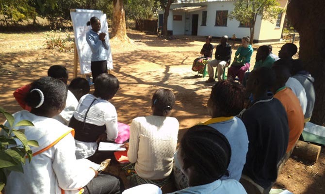 Wir unterstützen die Stiftung Arché in Afrika